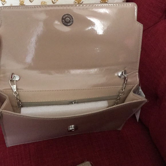 Tan Clutch - Picture 3 of 8